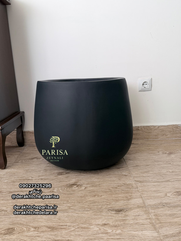 گلدان تزینی مدل دیگی فایبر گلاس کاملا سبک و نشکن (مشکی و سفید )